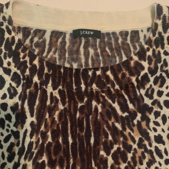 🌼 3/$18.00! J Crew cheetah print merino wool sweater size S - Picture 5 of 5